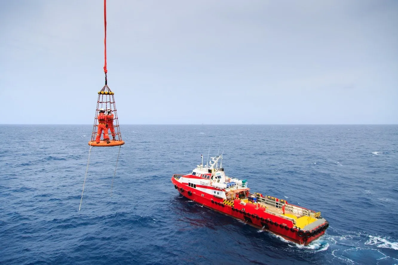 Offshore support vessel
